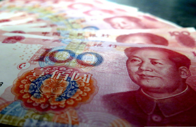 Lo Yuan sotto pressione: analisi delle prospettive