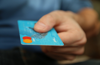 DL Agosto: rivisto il rimborso (cashback) per gli strumenti elettronici di pagamento